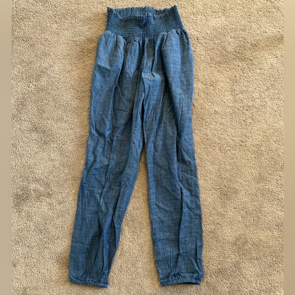 Hatch joggers size small